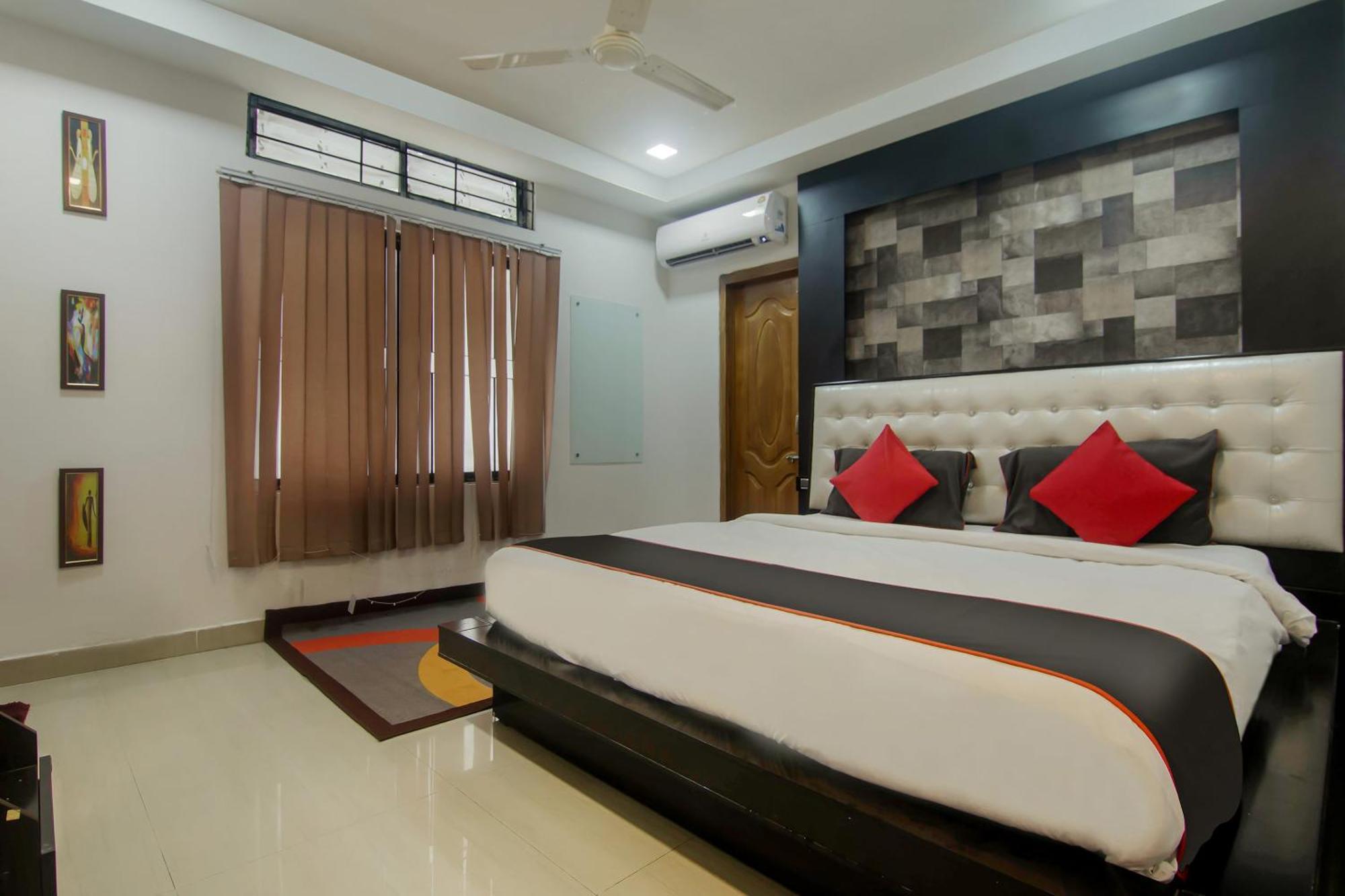 Collection O The Blu Bell Nizarapar Path Hotell Guwahati Exteriör bild
