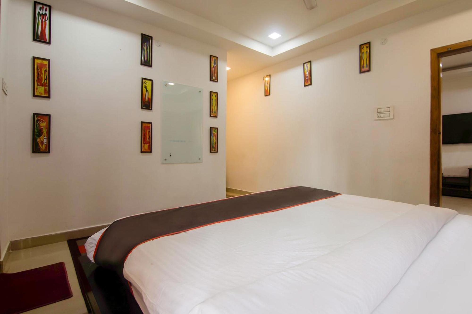 Collection O The Blu Bell Nizarapar Path Hotell Guwahati Exteriör bild